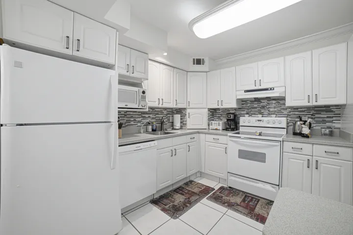 Kitchen-B