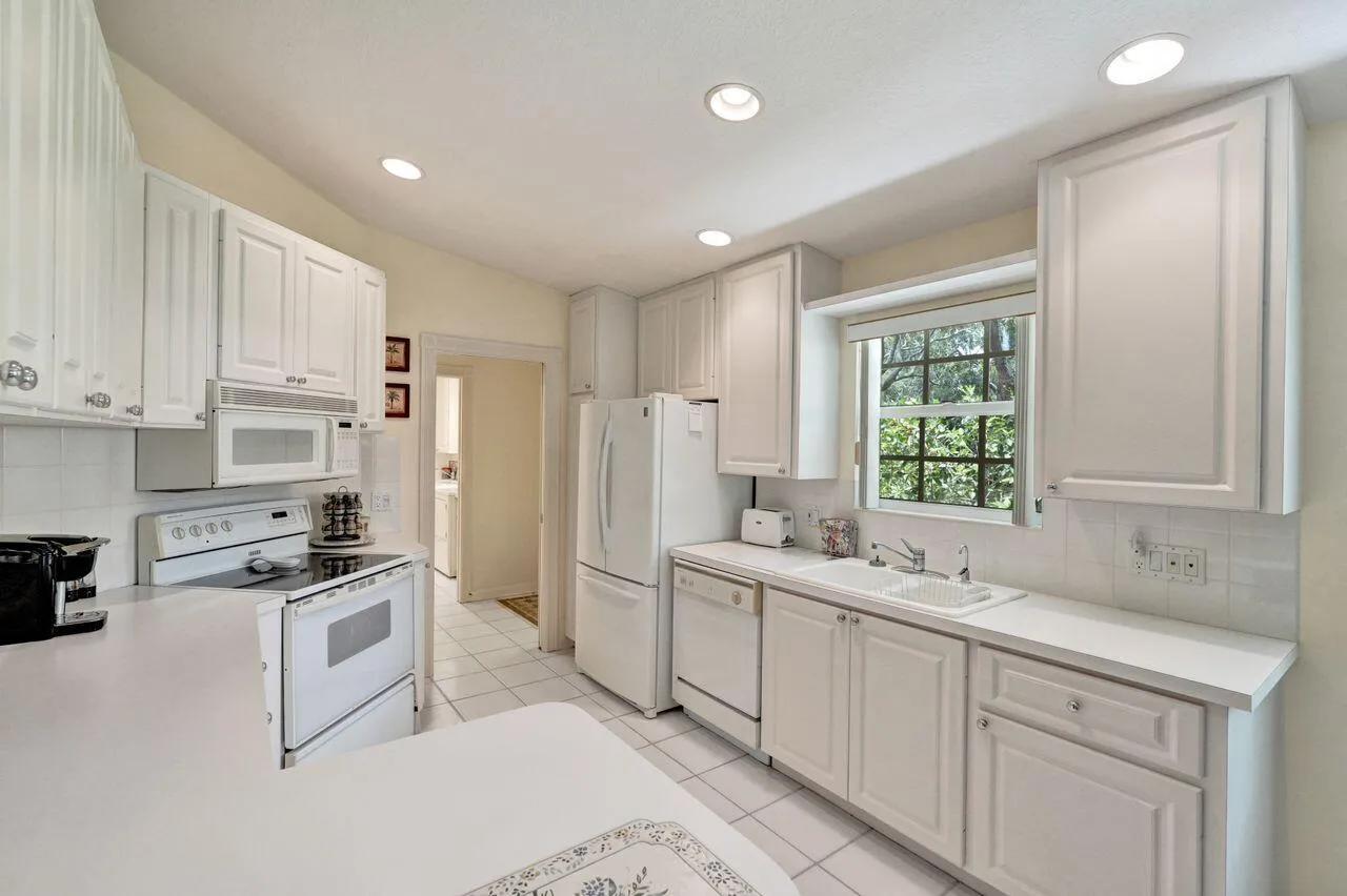 Home For Sale In Riverwalk