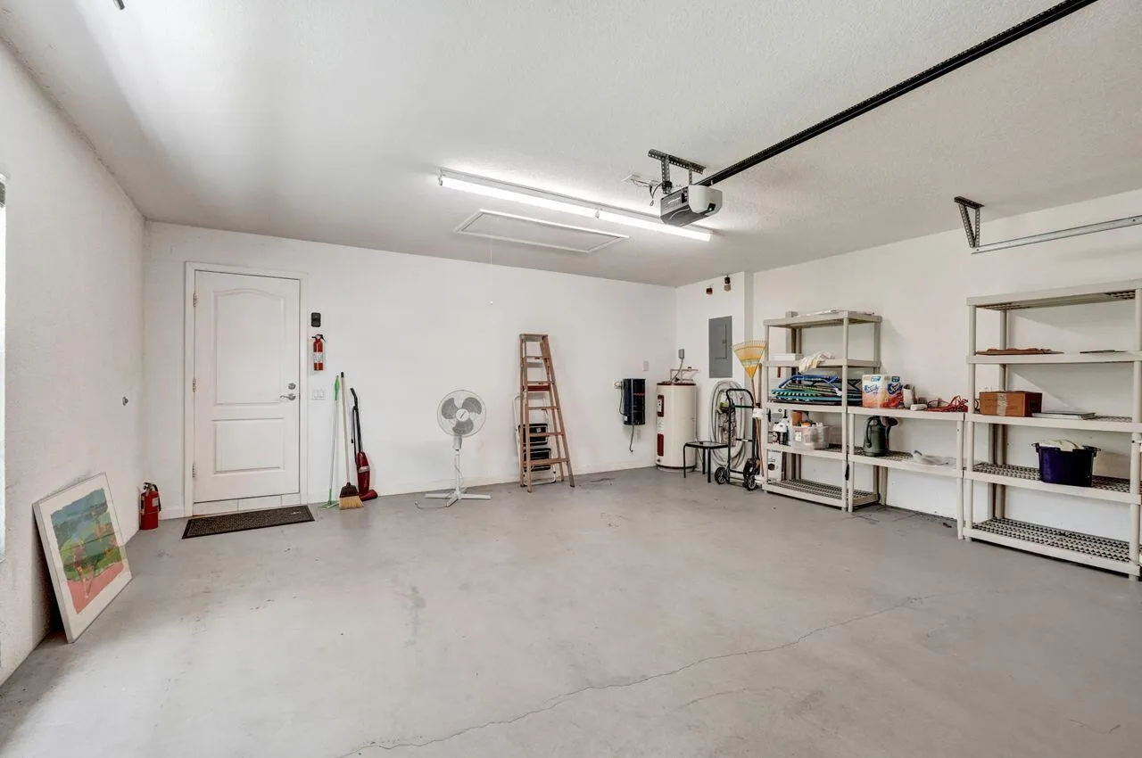 Home For Sale In Riverwalk
