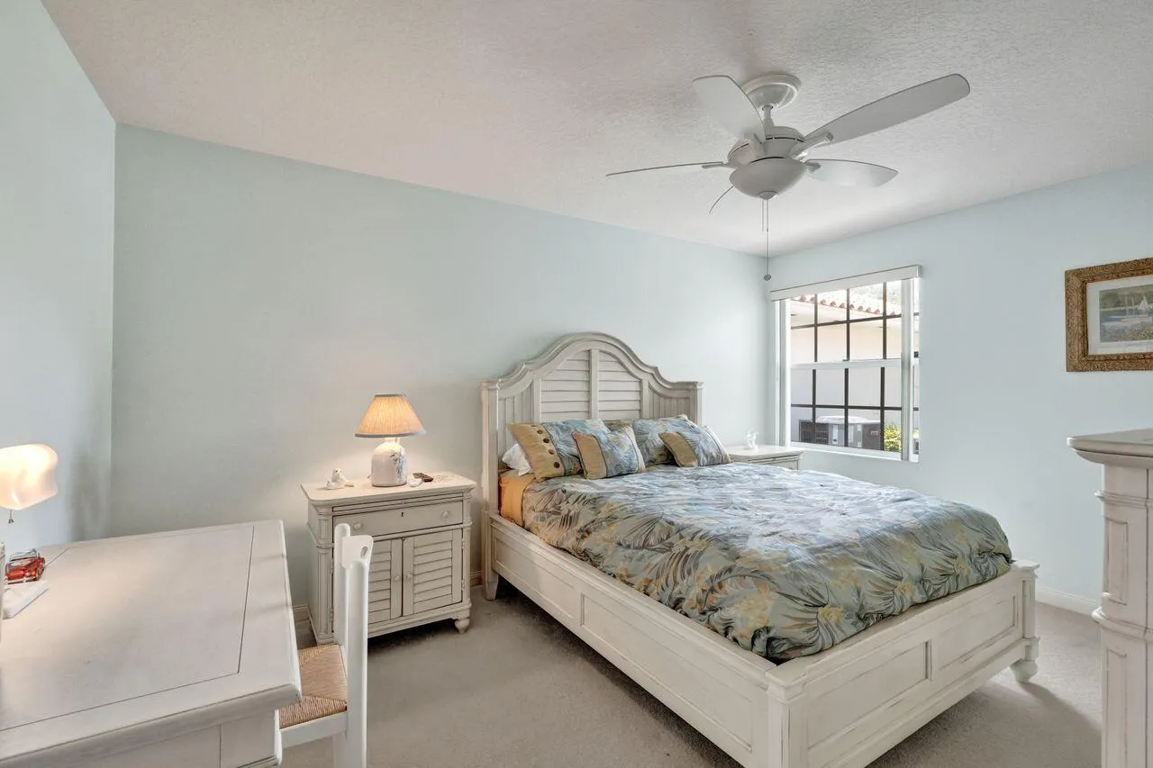 Home For Sale In Riverwalk