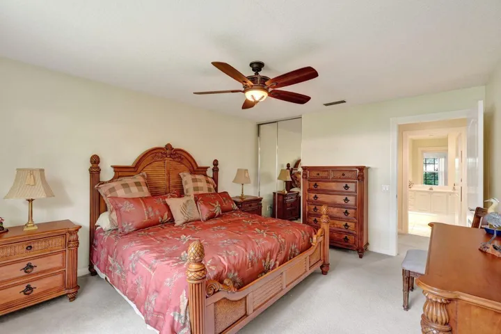 Home For Sale In Riverwalk