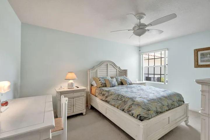 Home For Sale In Riverwalk