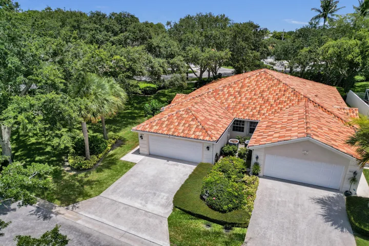 Home For Sale In Riverwalk