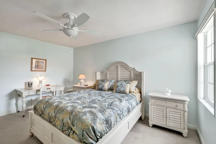 Home For Sale In Riverwalk