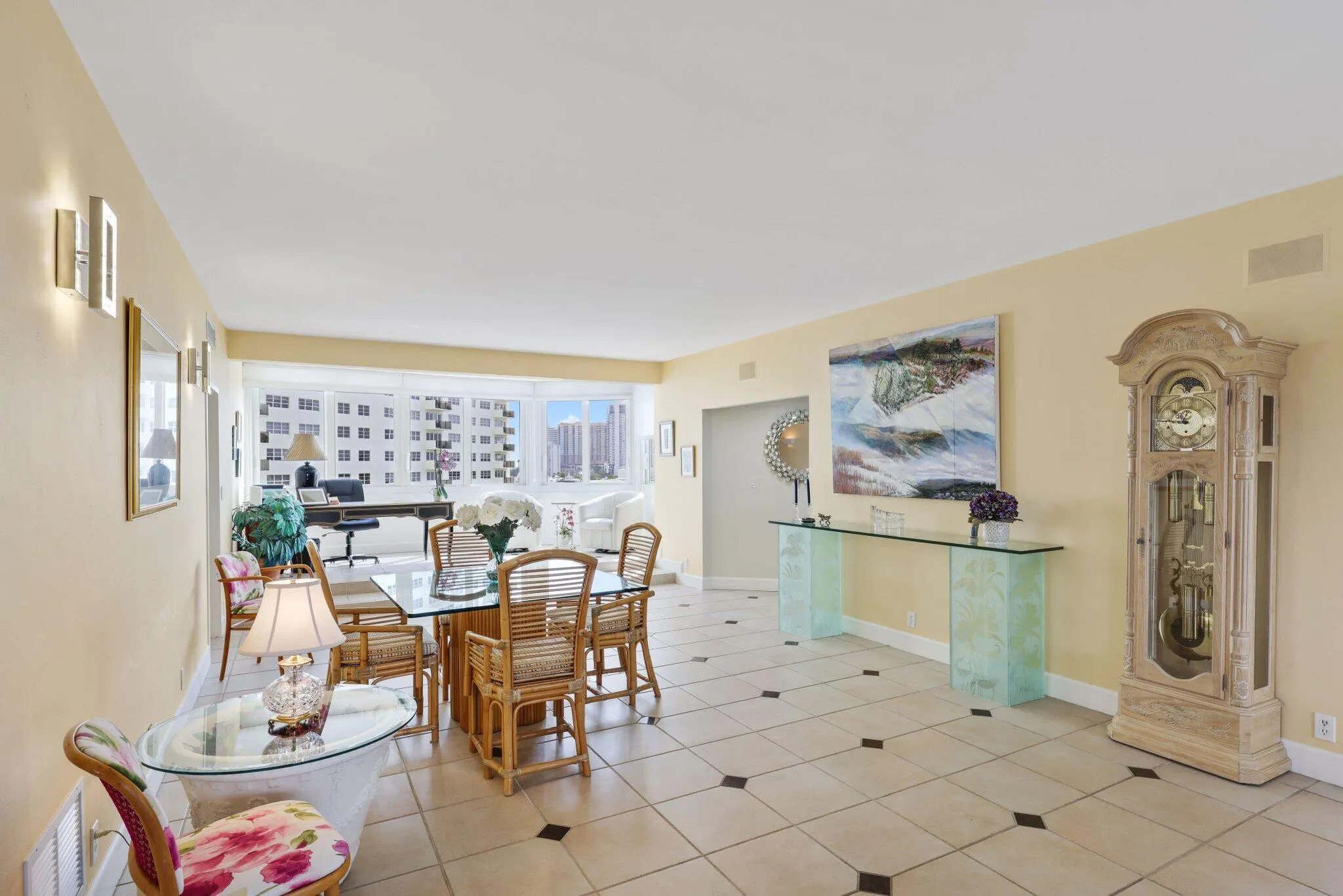 333 Sunset Dr 501
