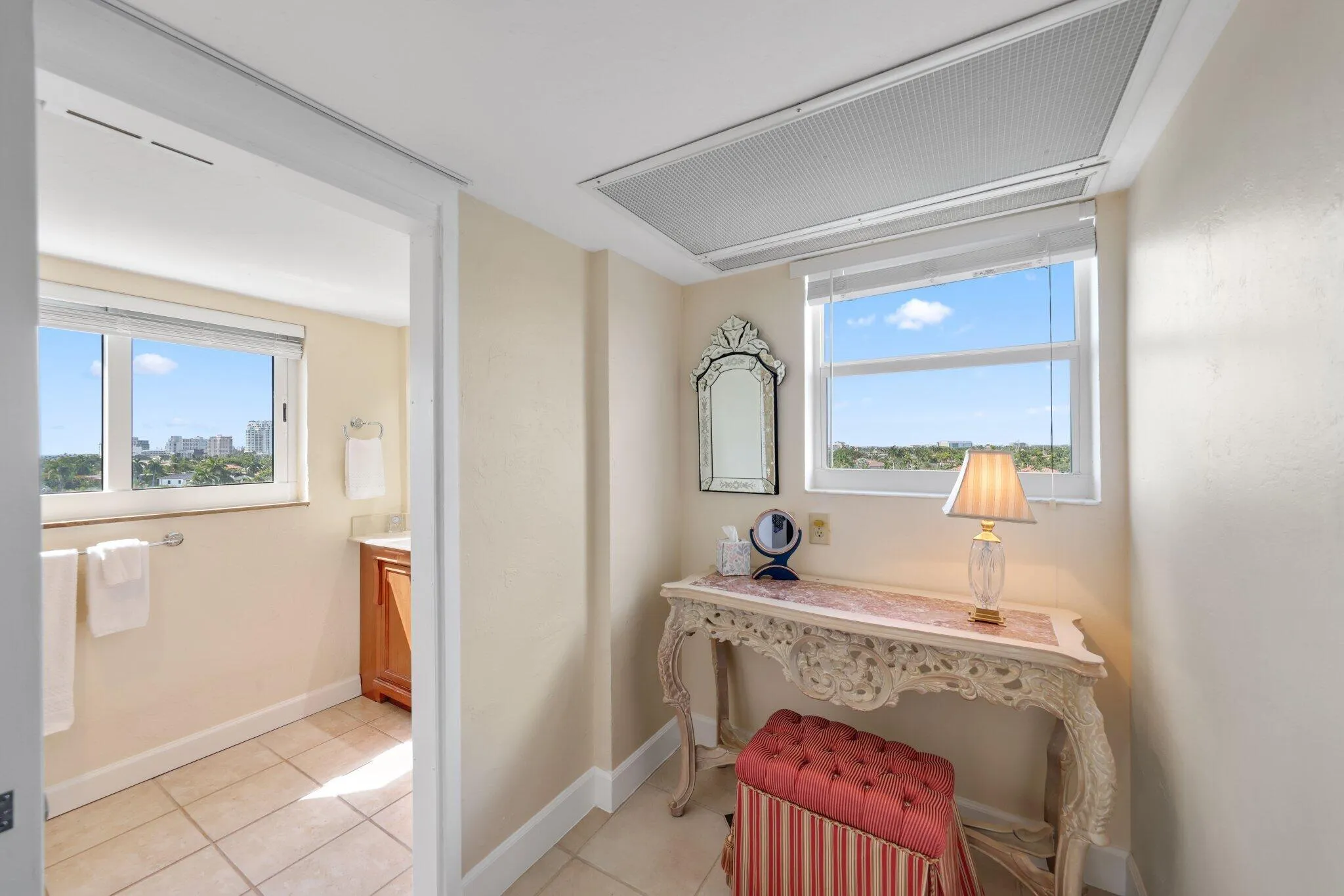 333 Sunset Dr 501