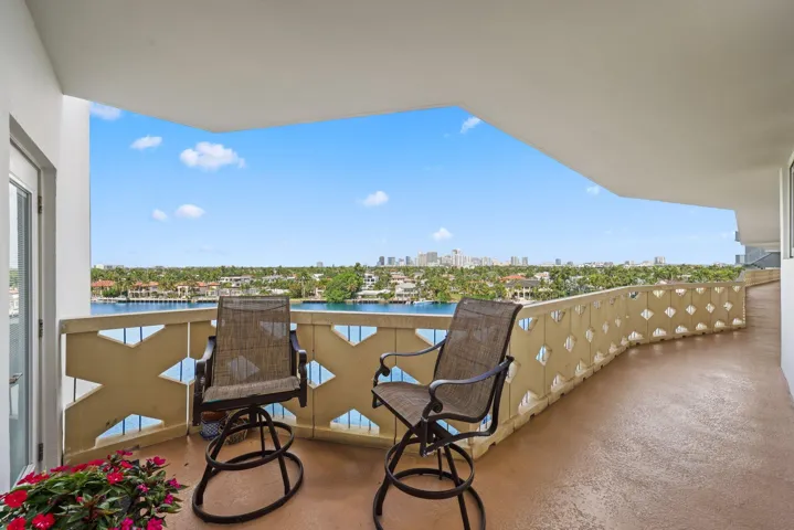 333 Sunset Dr 501