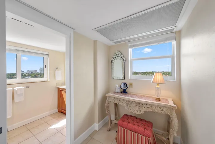 333 Sunset Dr 501