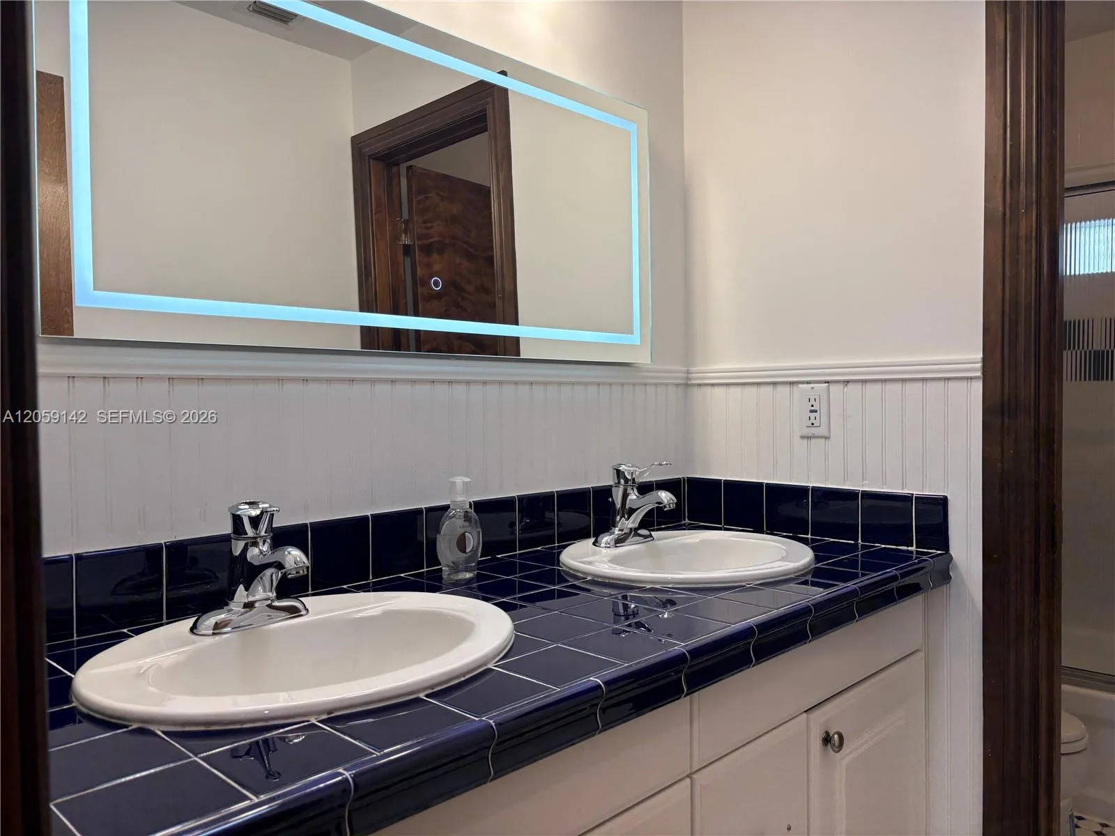 Property photo 64