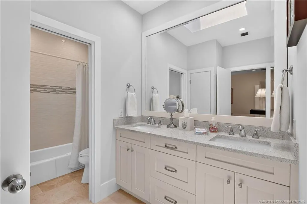 Property photo 42