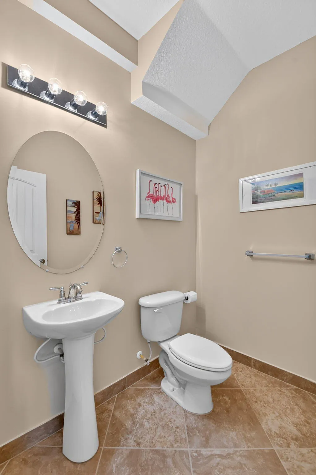 Downstairs 1/2 bath