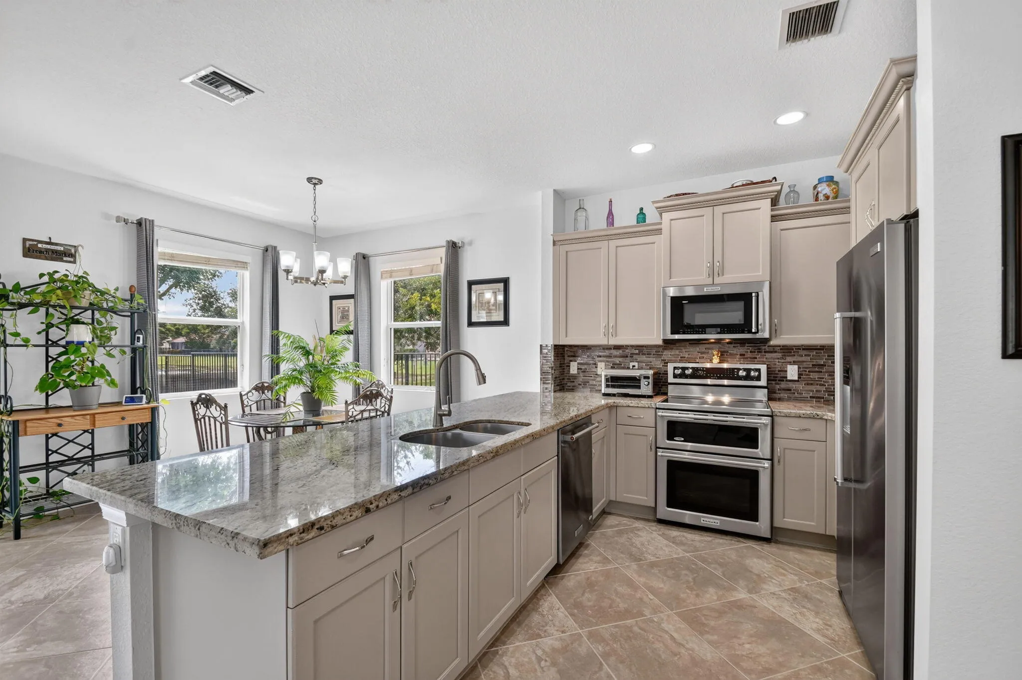Kitchen 3