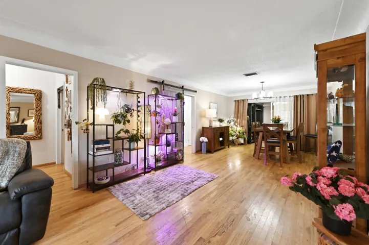 20 Living room 04
