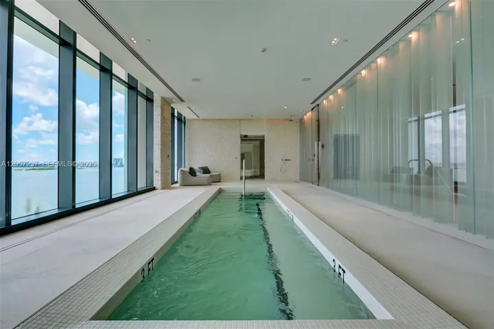Indoor spa, saunas to relax with views