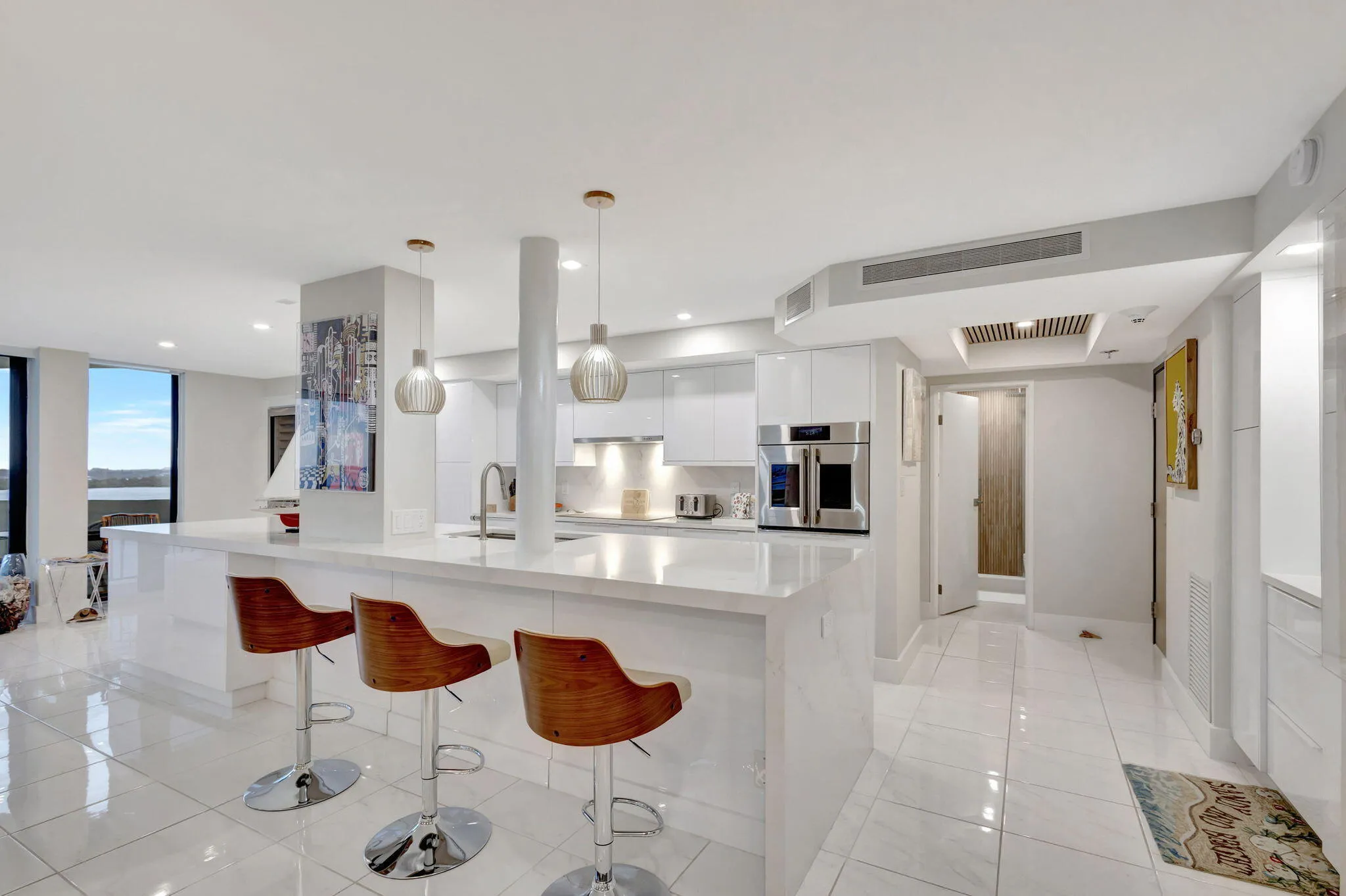 5460 N Ocean Drive 7c