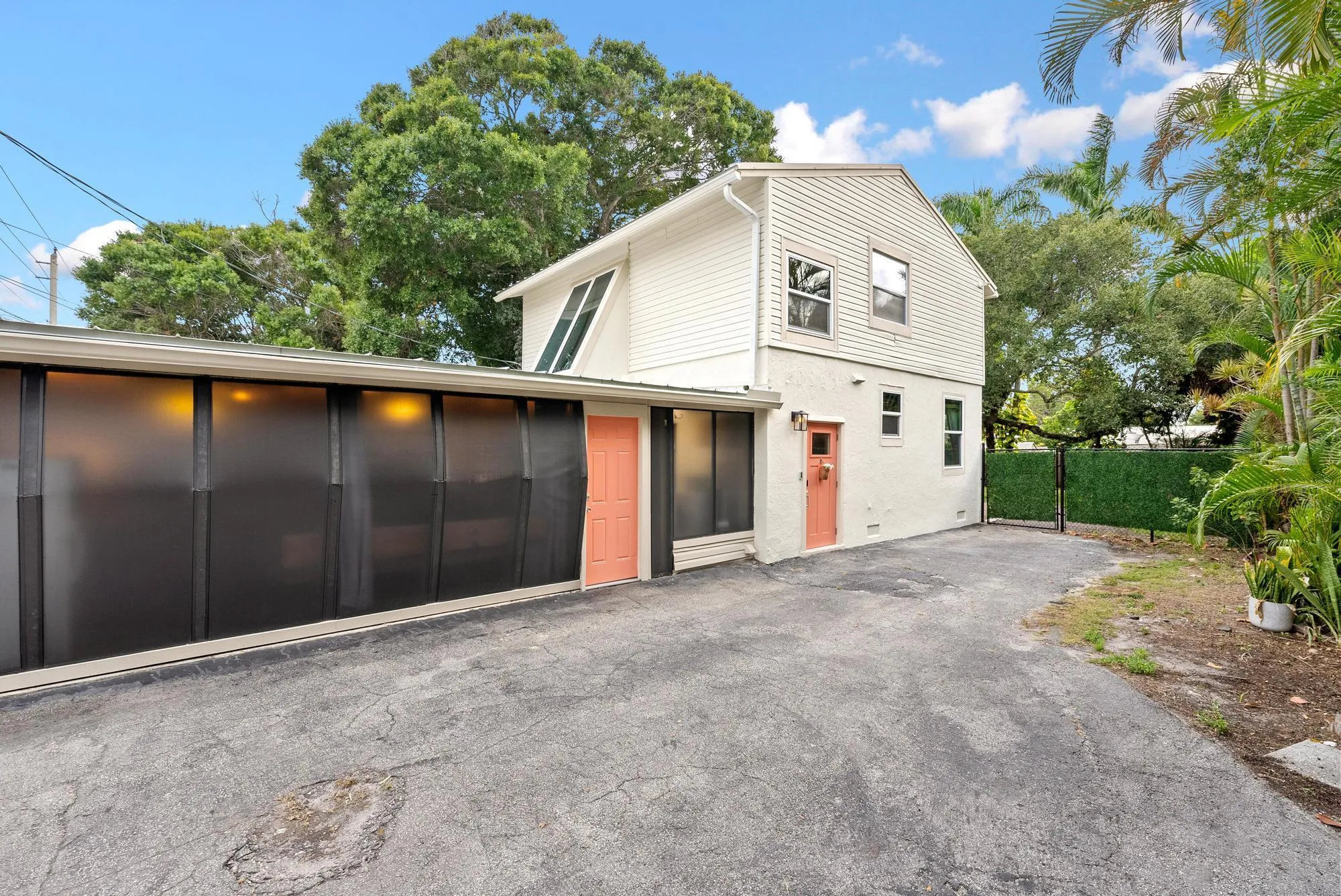 502 N Loxahatchee Dr-2