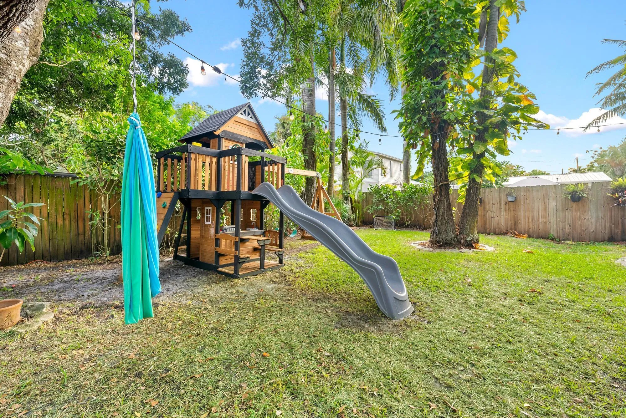 502 N Loxahatchee Dr-6