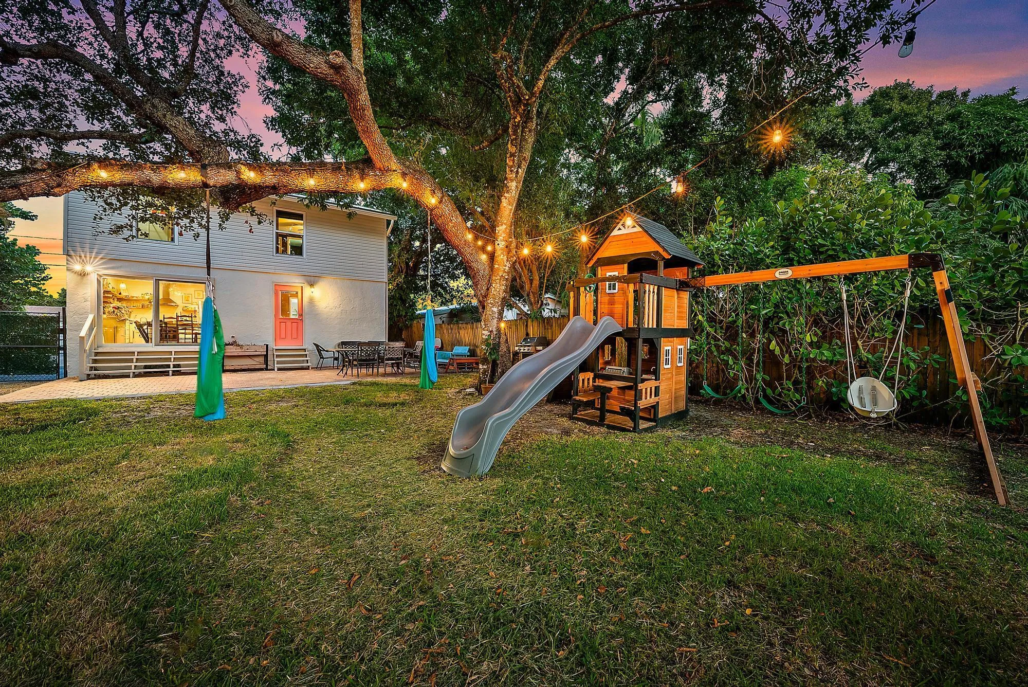 502 N Loxahatchee Dr-34