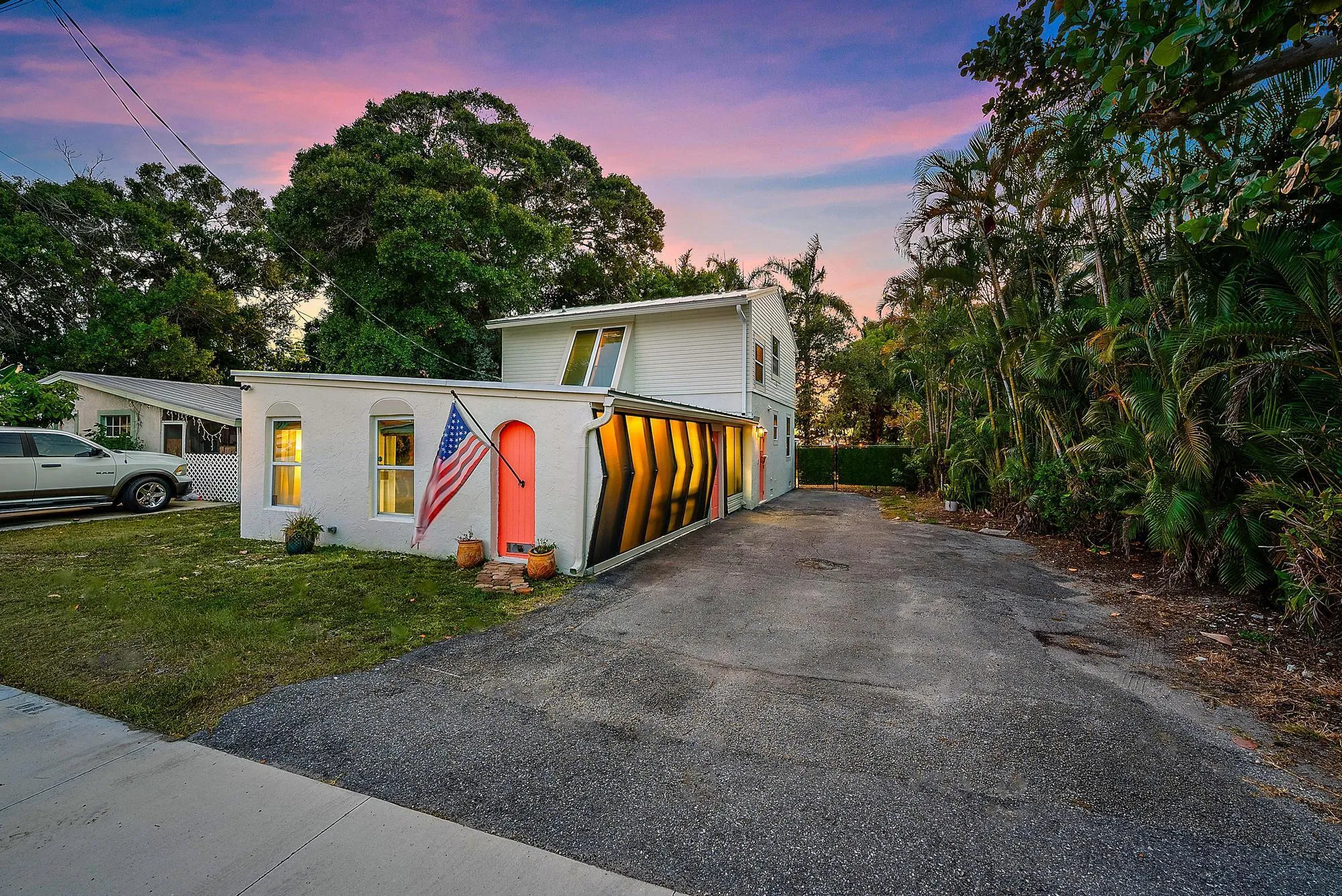 502 N Loxahatchee Dr-29