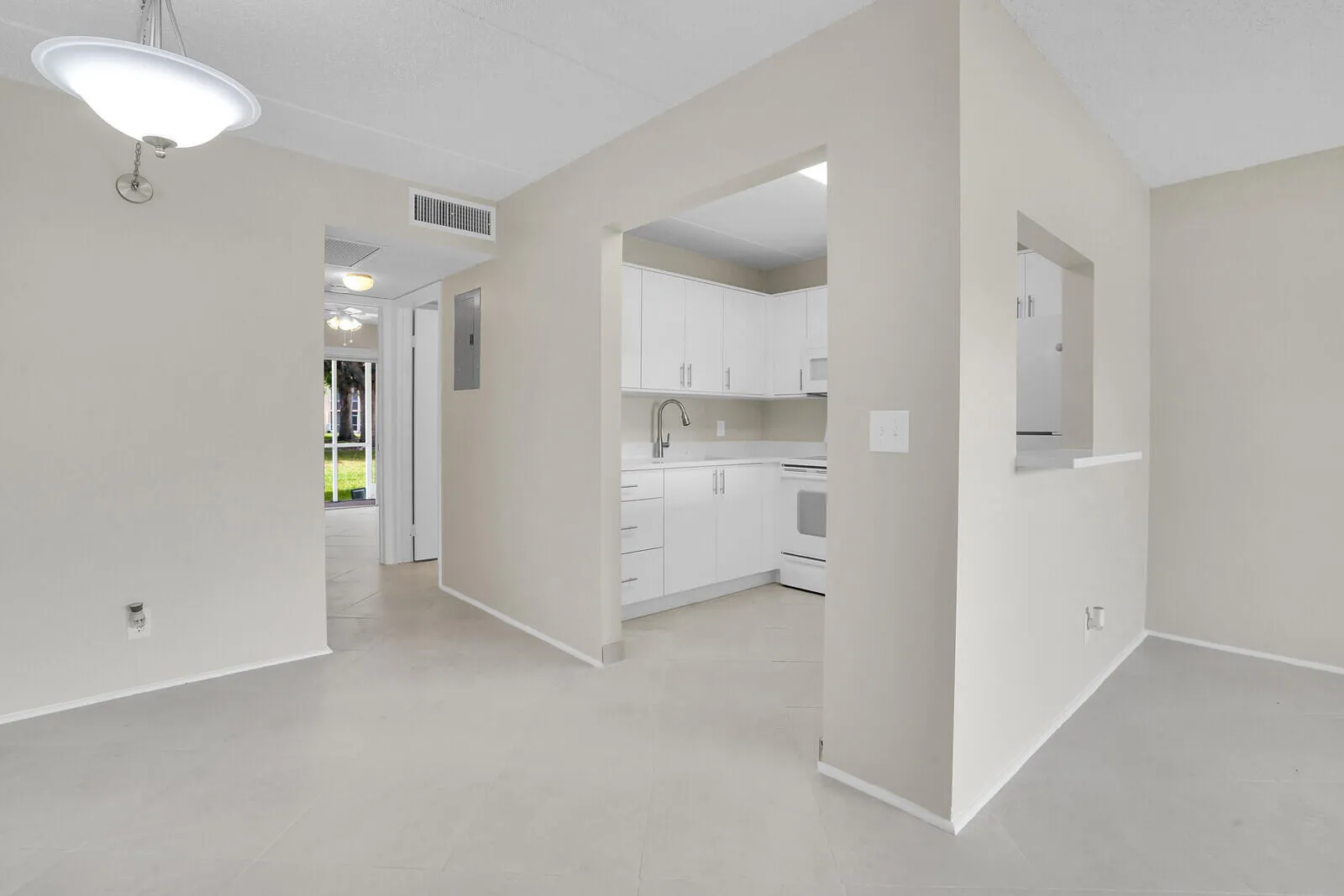 Dinig/Kitchen