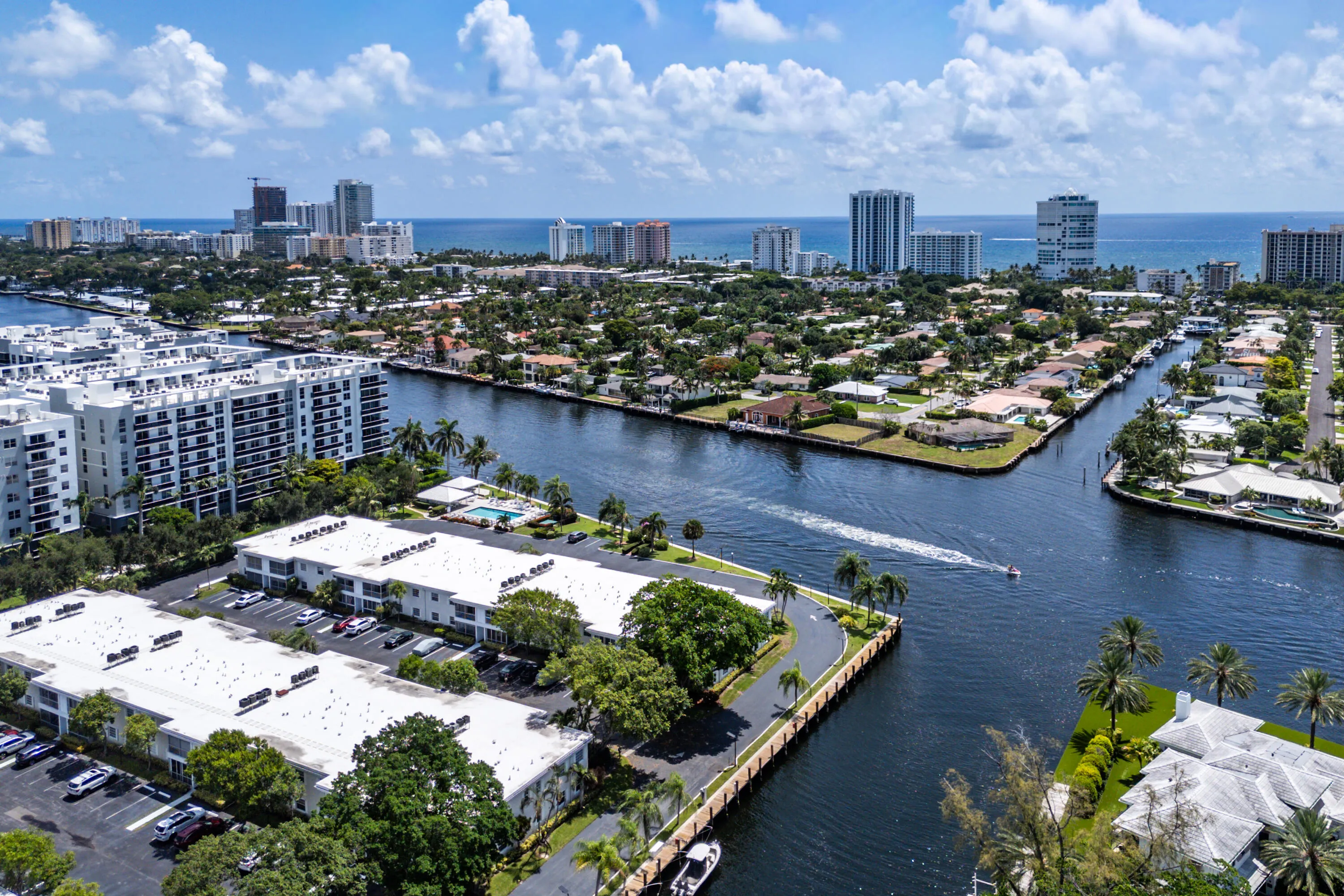 Intracoastal waterways with Bay Colony Club at lower left. Close to beautiful South Florida beaches.