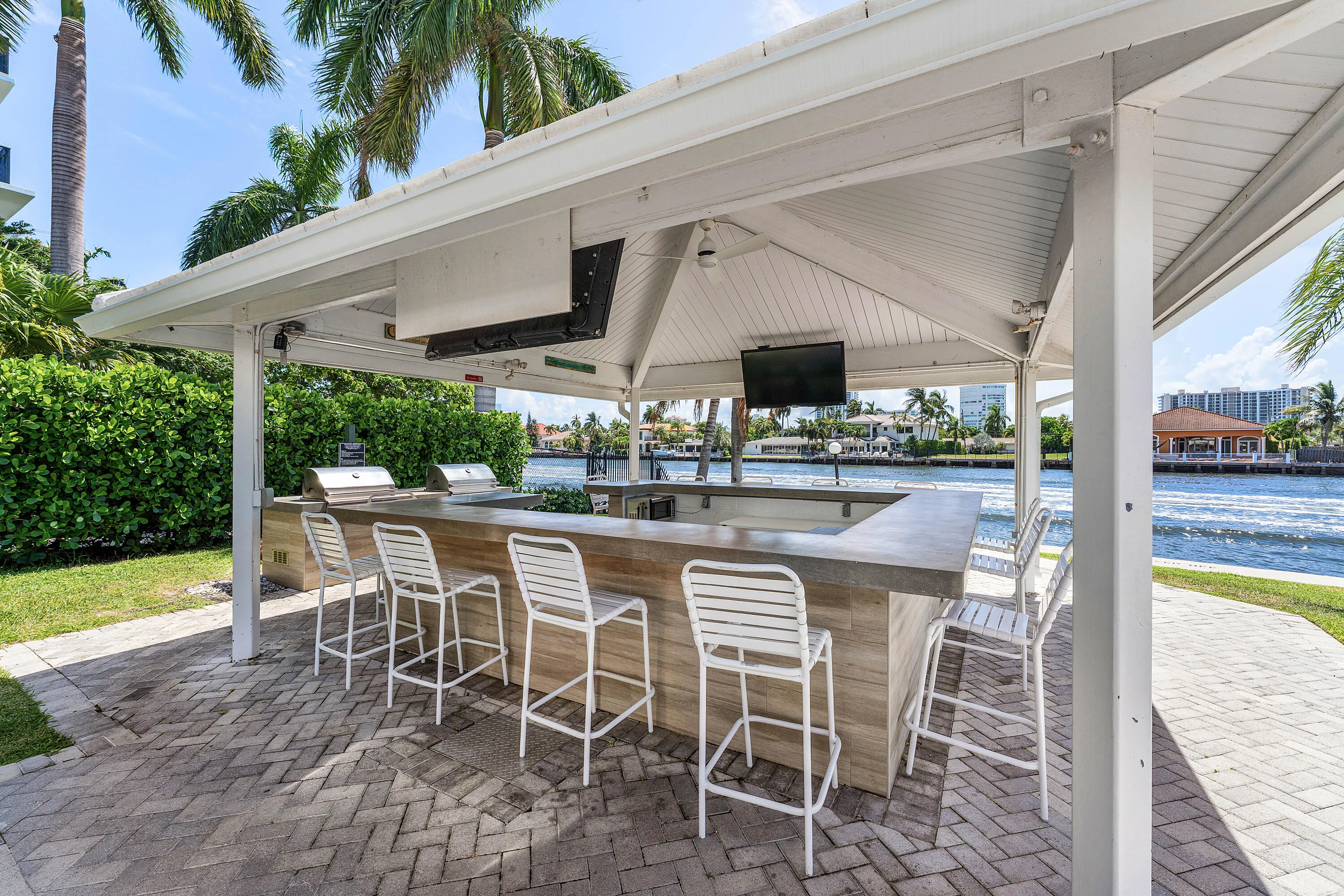 Intracoastal waterway pool area bar.