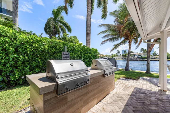 Intracoastal waterway grill area.