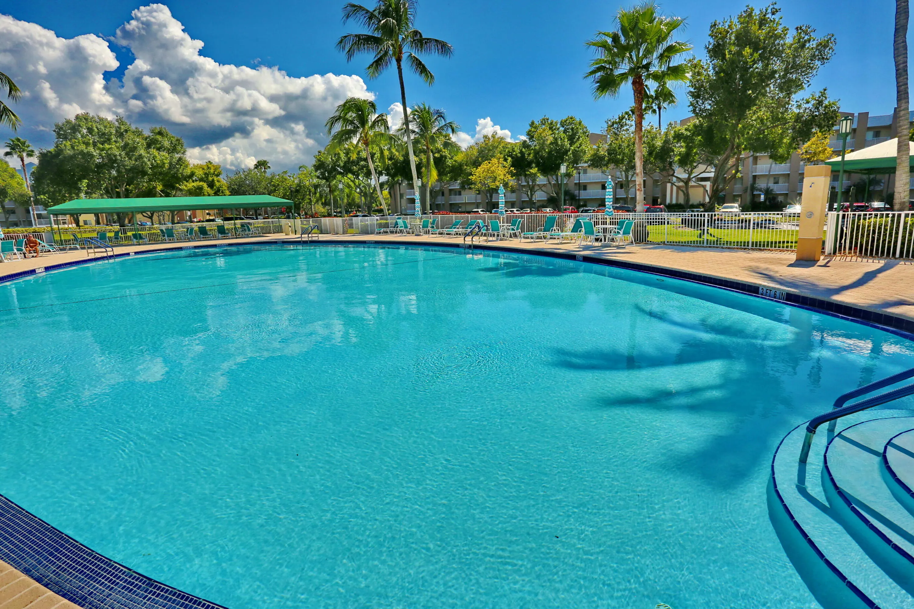 9474 S Belfort Cir Tamarac FL-print-037-