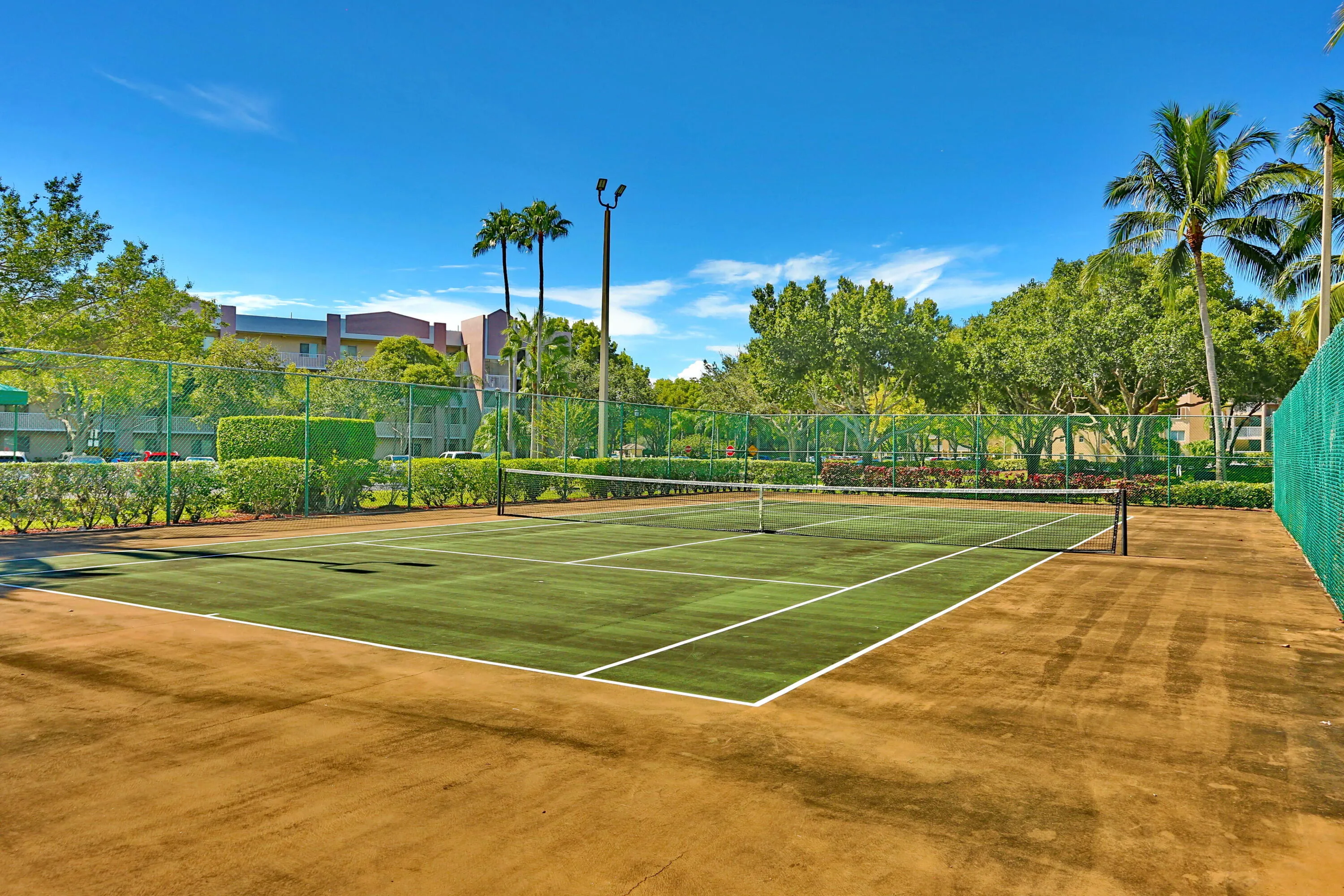 9474 S Belfort Cir Tamarac FL-print-039-