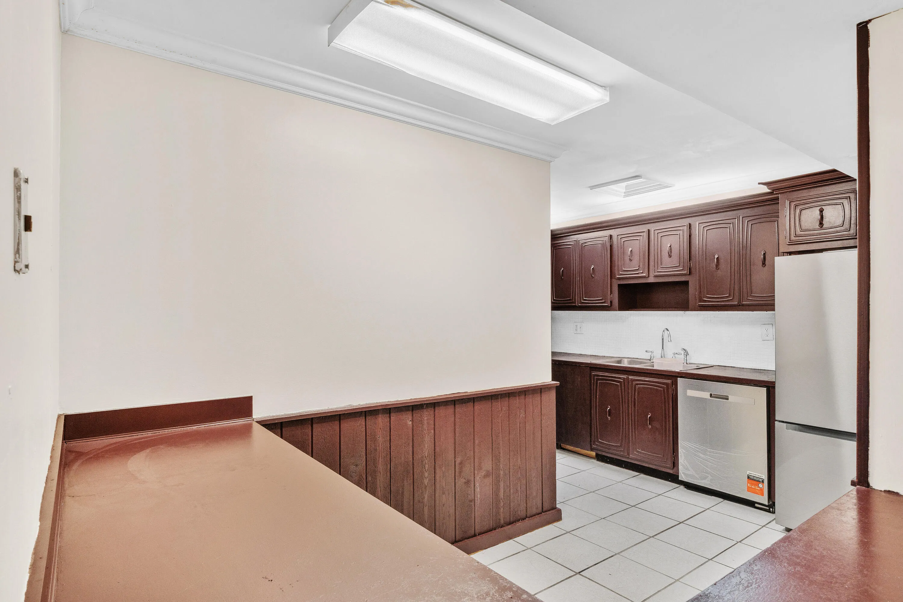 20 Kitchen (2)