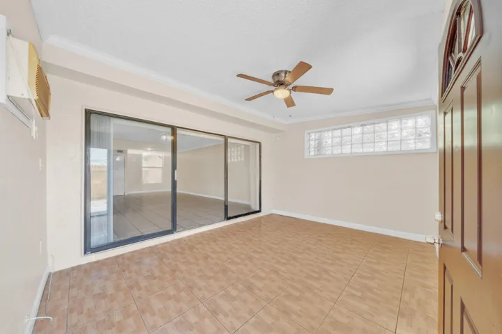 18 Covered Patio