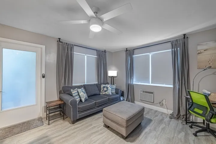 Livingroom (4)