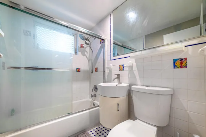 Combo tub and shower