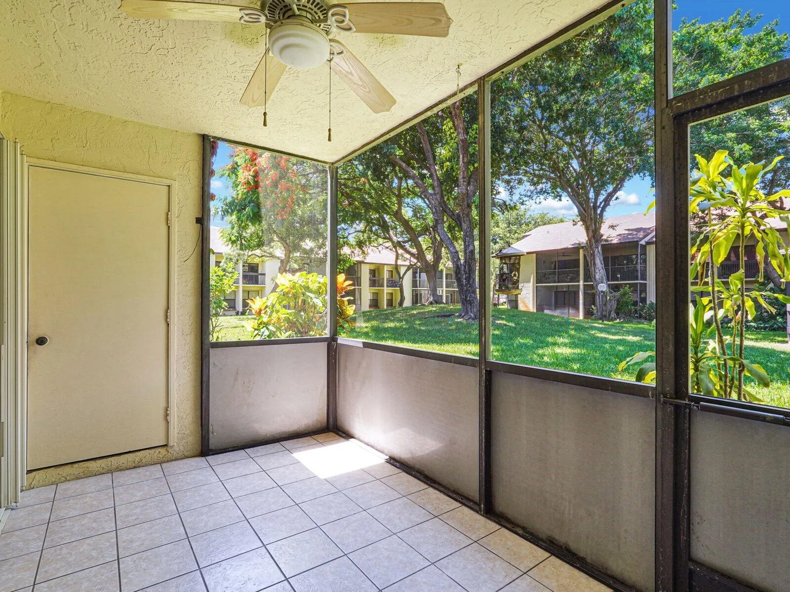 Screened in Patio