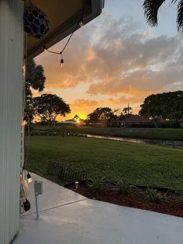 STUNNING SUNSETS!
