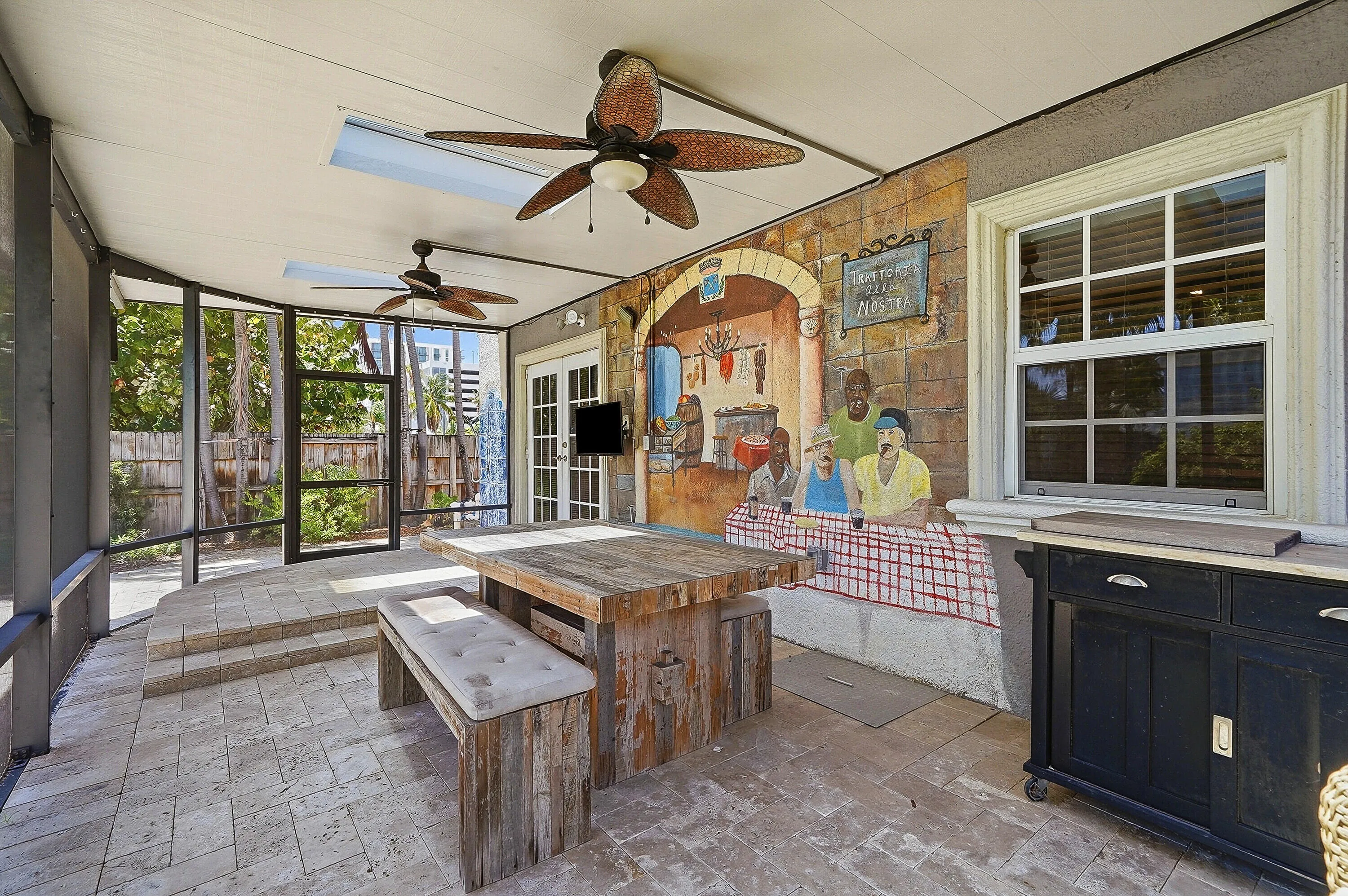 Covered and screened patio