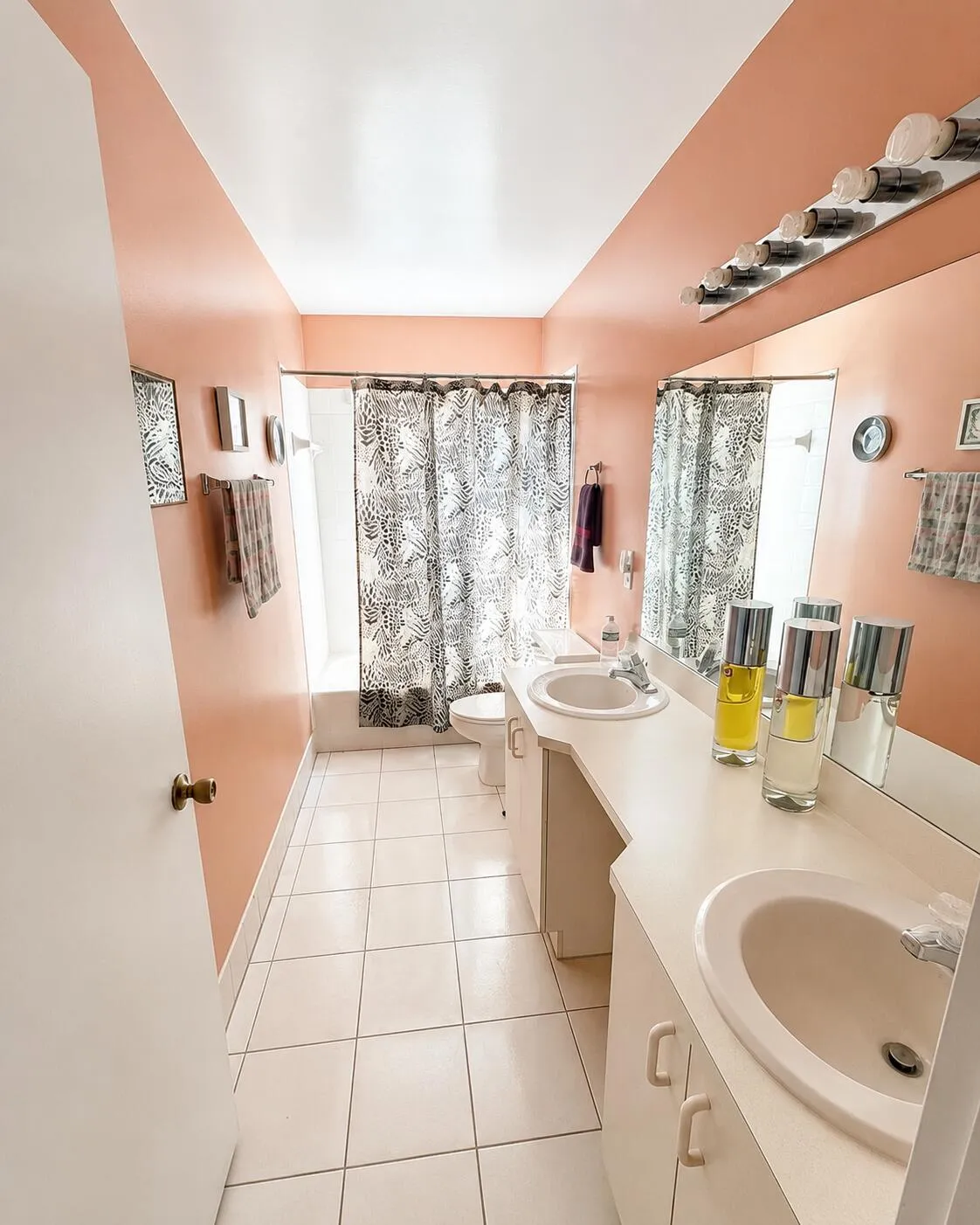 Hall Bathroom