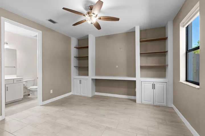 Living Area 2