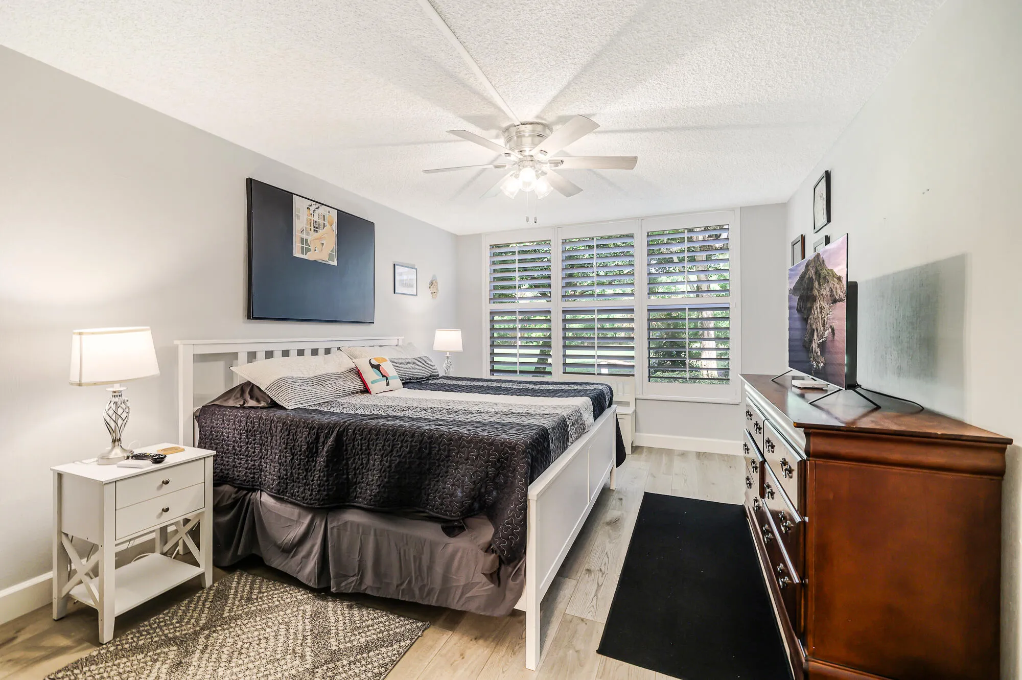 2nd bdrm.