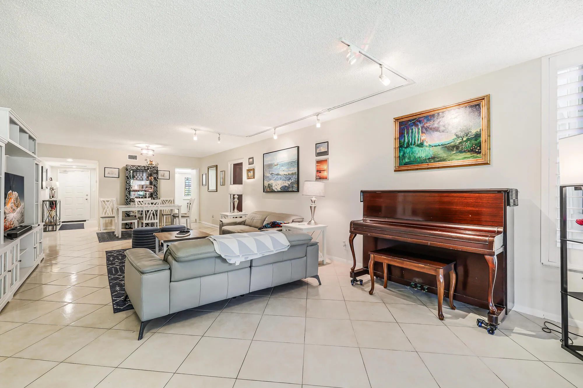 Spacious and open living room