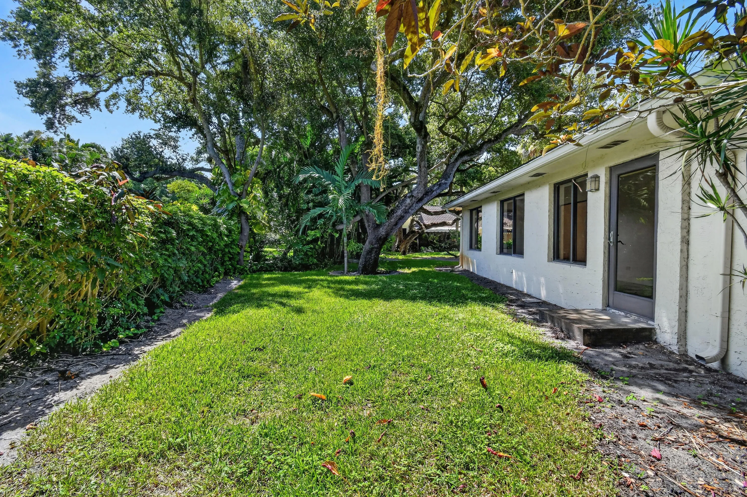 11453ShadyOaksLane(59)