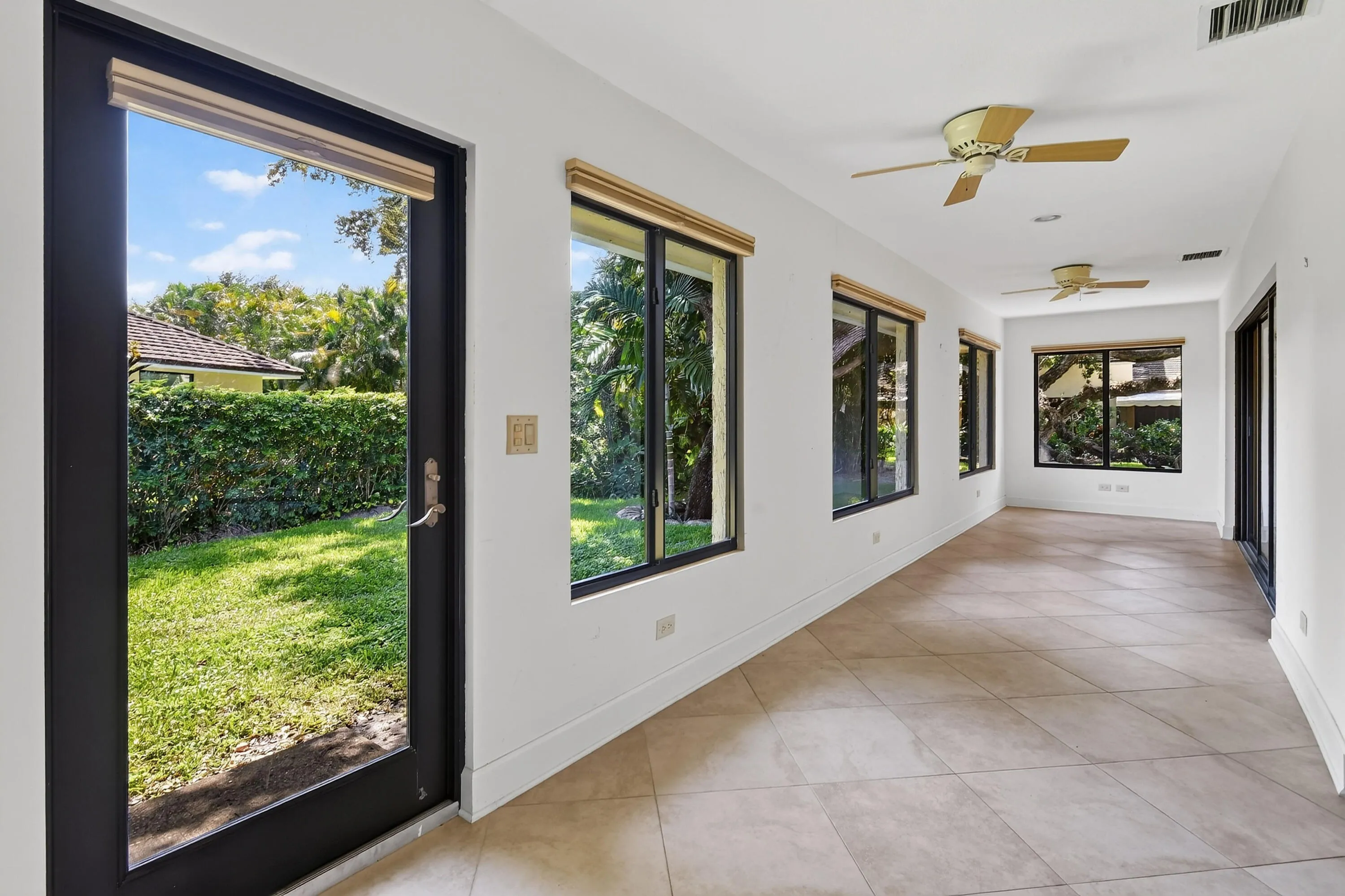 11453ShadyOaksLane(52)