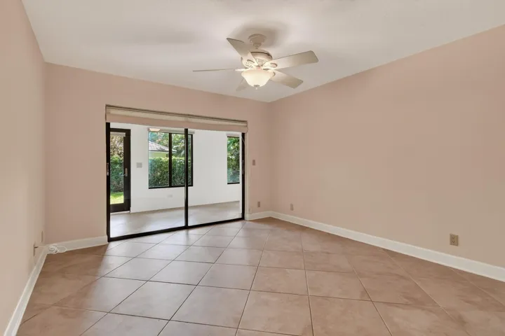 11453ShadyOaksLane(44)