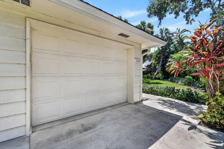 11453ShadyOaksLane(7)