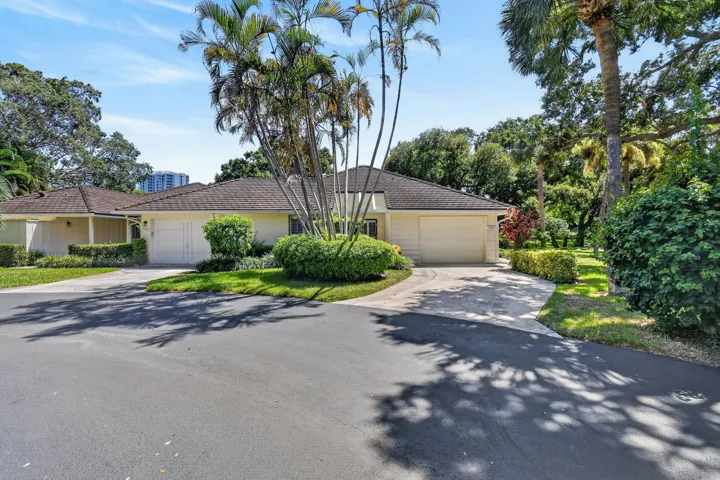 11453ShadyOaksLane(1)