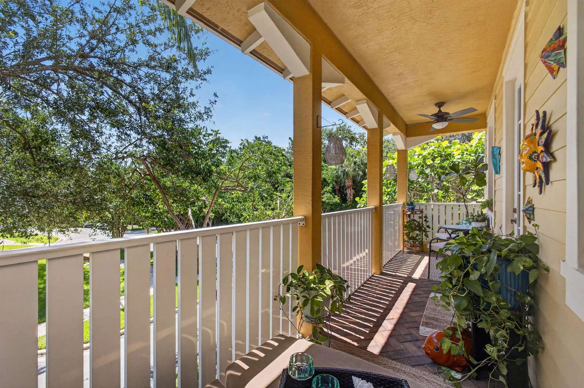 2nd floor balcony