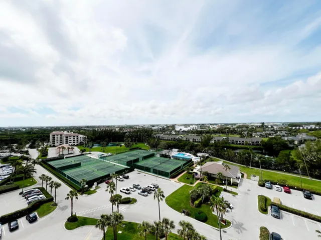 200 Ocean 78