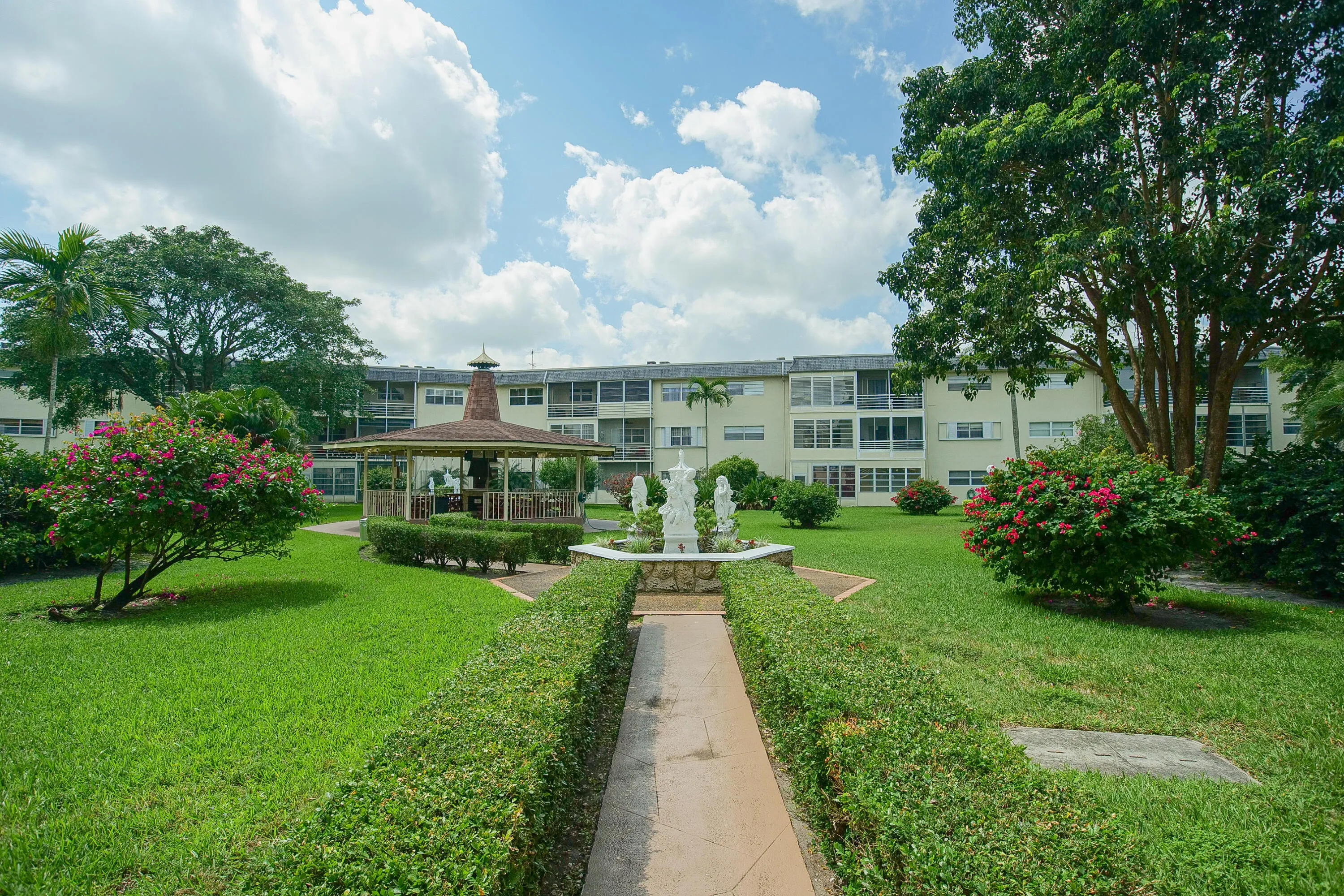 P1000810