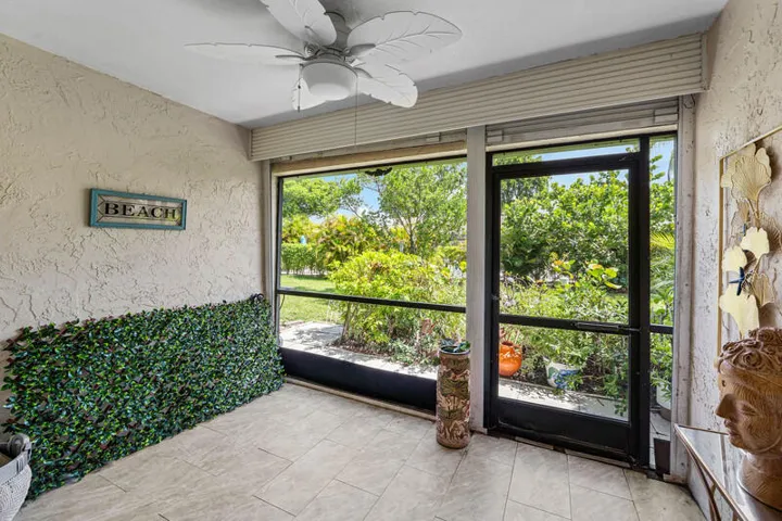 Screened in Patio