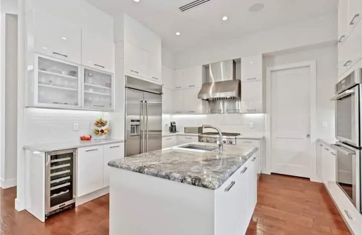 Full Chefs Kitchen